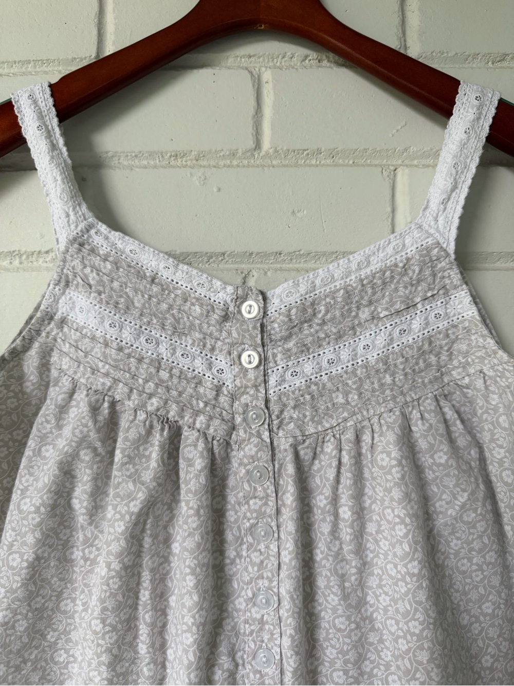Alexander Del RossaStyle: "Maria" Sleeveless Victorian Short Nightgown - Size S - Picture 2 of 7